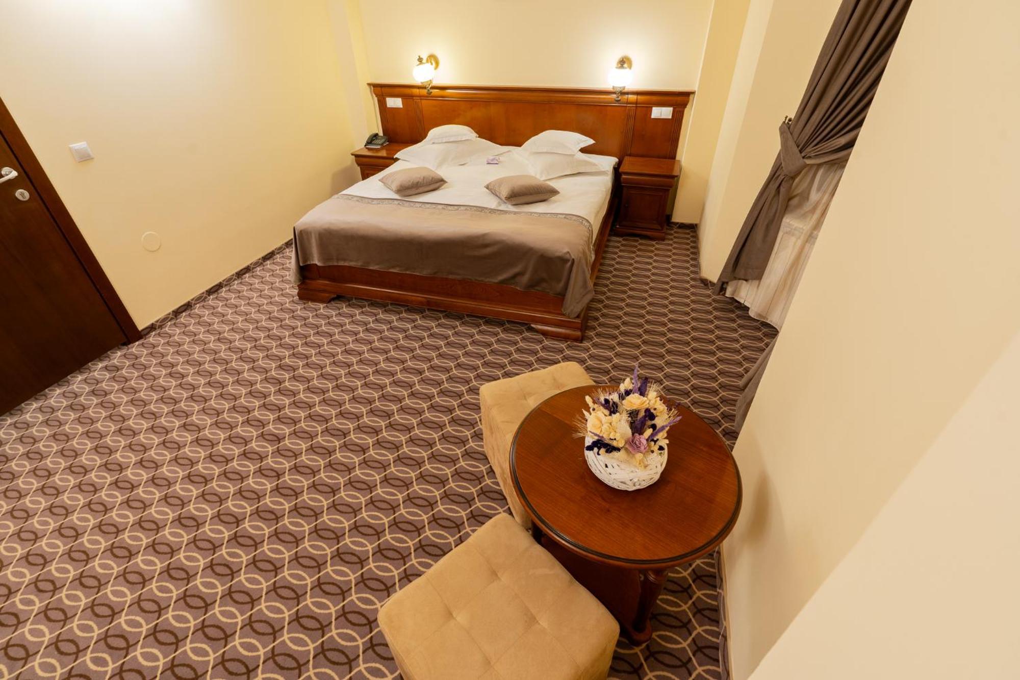 Hotel Dorna Vatra Dornei Exterior photo